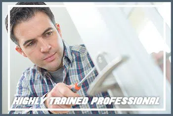 Lock Locksmith Tech Newport Coast, CA 949-430-7699