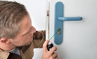 Lock Locksmith Tech Newport Coast, CA 949-430-7699 - re-key-locks