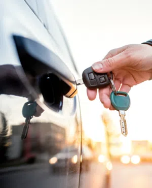 Lock Locksmith Tech Newport Coast, CA 949-430-7699 - unlock-car